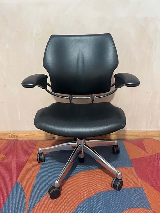 Humanscale leather Freedom ergonomic chair