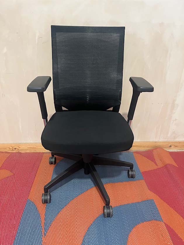 KI Mesh back task chair 