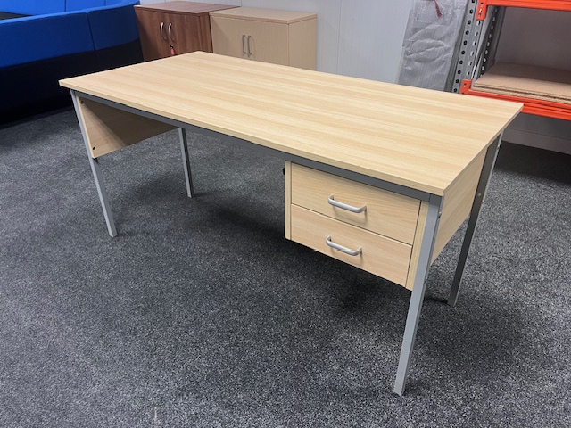 Oak Single Pedestal Desk